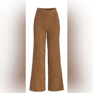 SKIMS fleece pants : High Rise tan bottoms size S/M